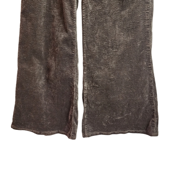 Rolla's ELLE SUPER FLARE Hi Rise Brown Corduroy Relaxed US Size 27 Aussie Size 9 - Picture 2 of 16
